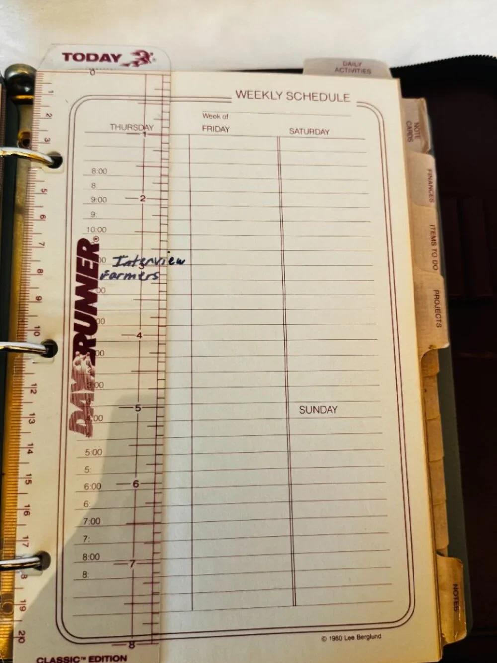 Vtg Professional Organizer Planner Red Maroon Faux Leather 3 Ring Binder YKK Zip